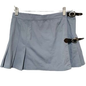 Women’s Brandy Melville Light Blue Gray Sof Low Waisted Buckle Pleated Skirt XS